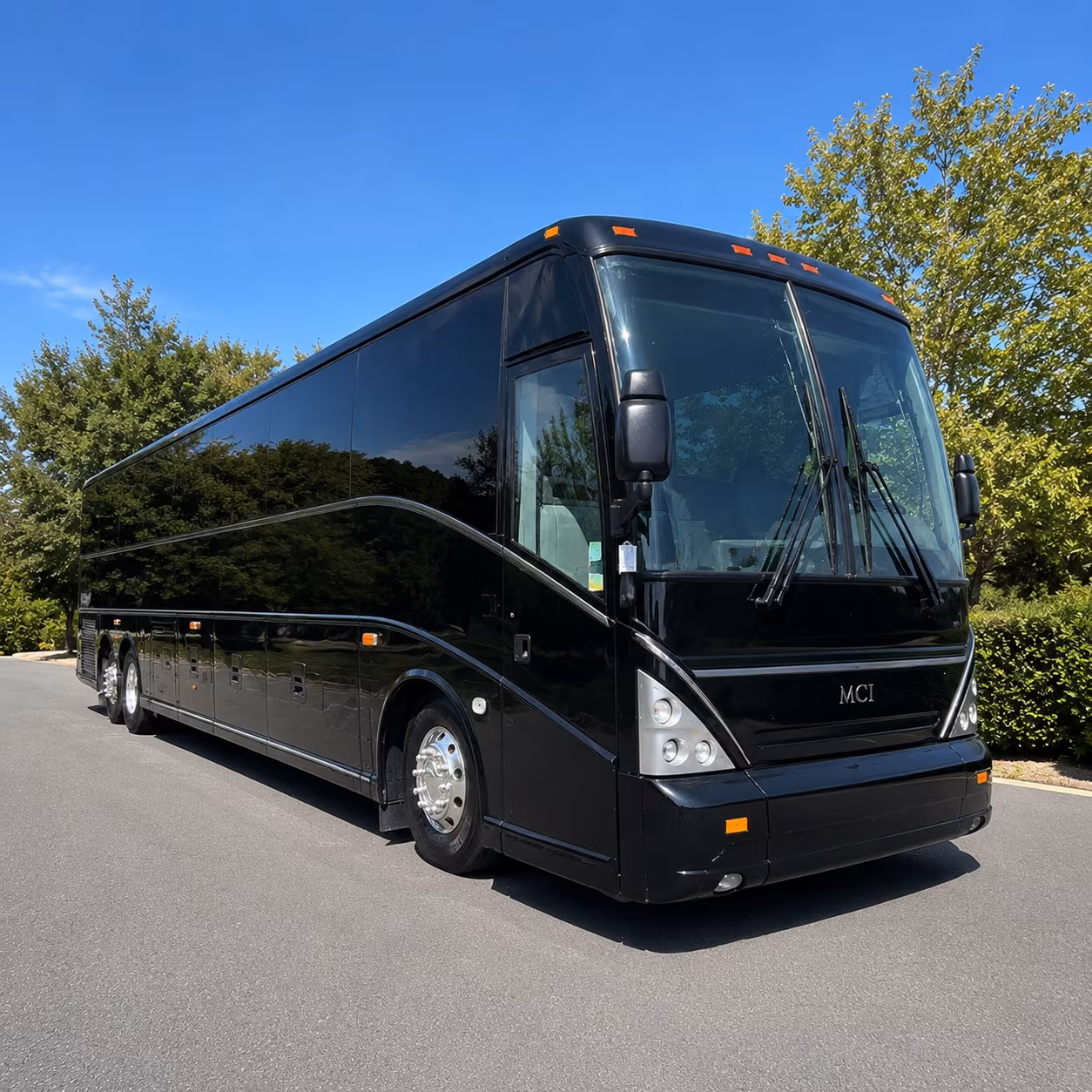 buses for newark museum of art and science center field trips